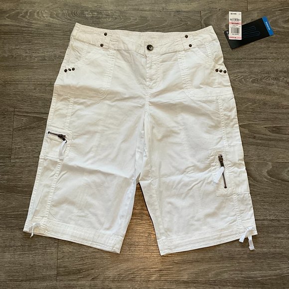 Style & Co. Pants - Style & Co. Skimmer Shorts Capris‎ Women’s Size 10P